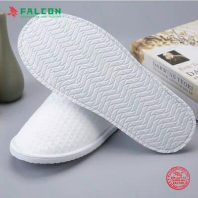 Dép tổ ong với thiết kế chất liệu dày dặn